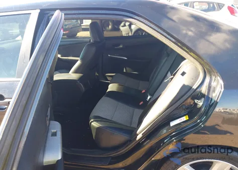 2013 Toyota Camry Se z USA, uszkodzony, nr VIN 4T1BF1FK0DU723945